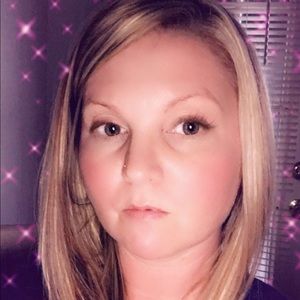 Meet your Posher, Daina